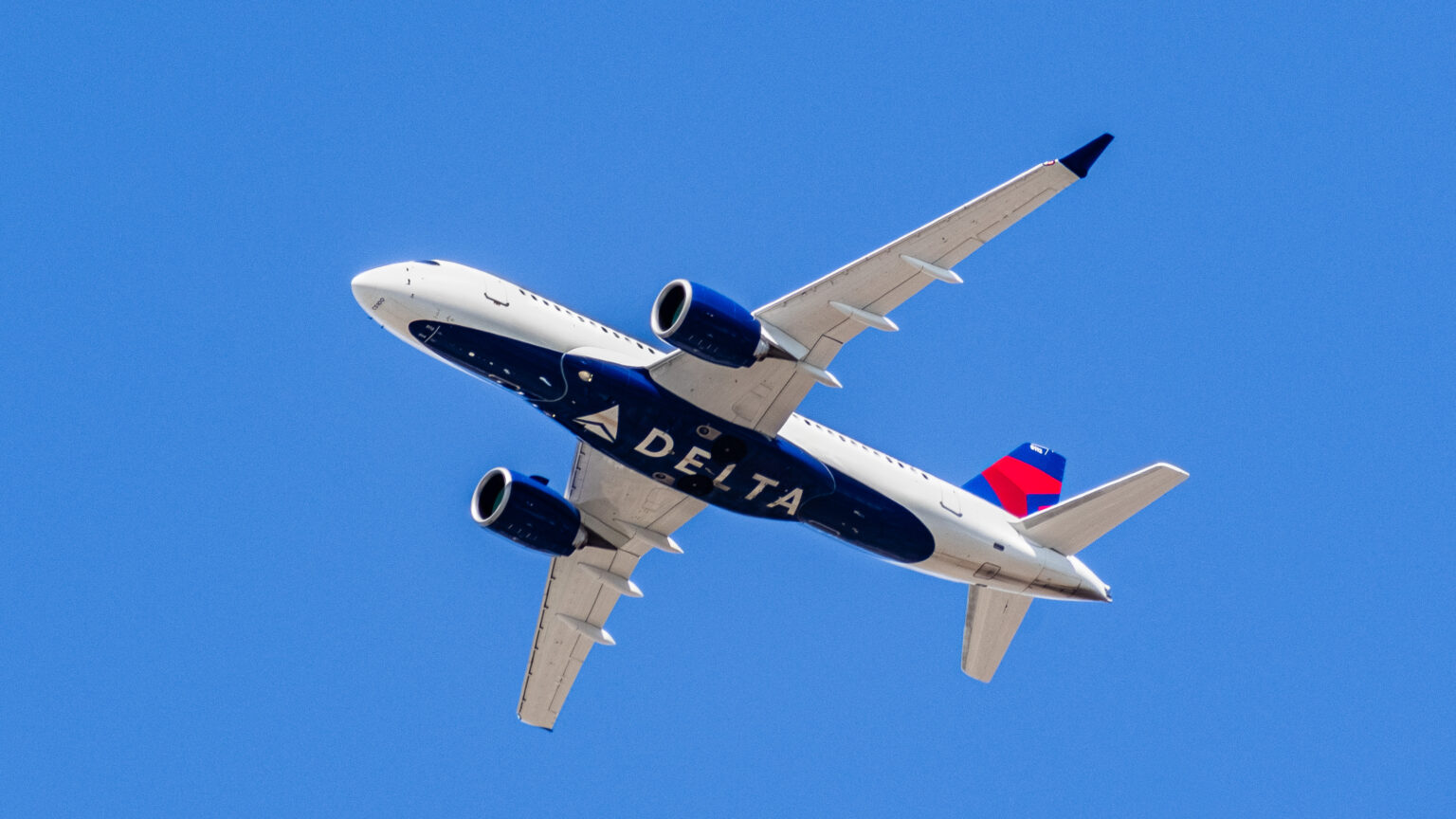 Delta denies using AI to come up with inflated, personalized prices ...
