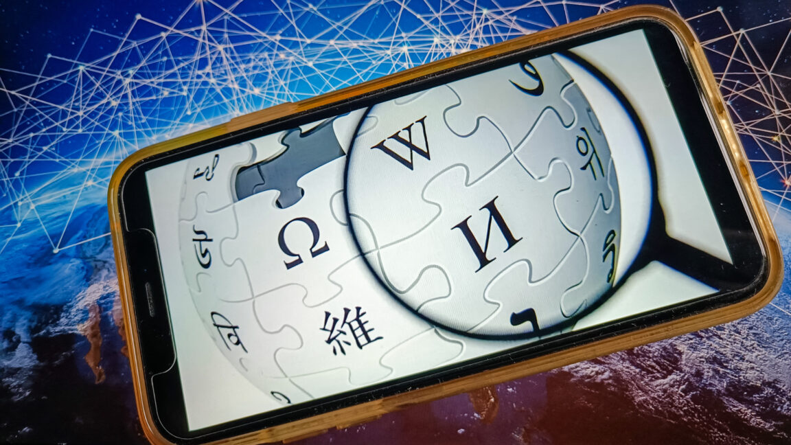 Dedicated volunteer exposes “single largest self-promotion operation in Wikipedia’s history”