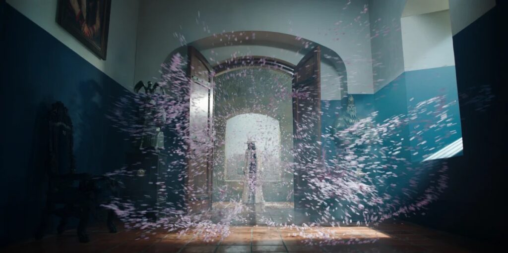 Our first glimpse of Nico Robin, a.k.a. Miss All Sunday (Lera Abova)
