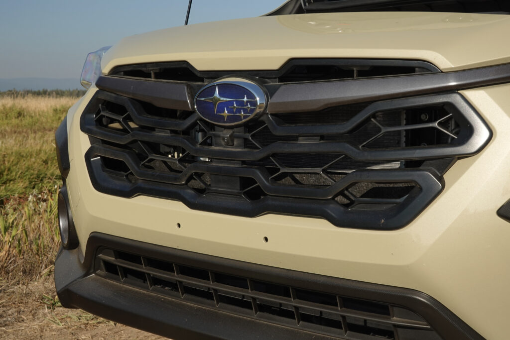 Grill di una traversa Subaru