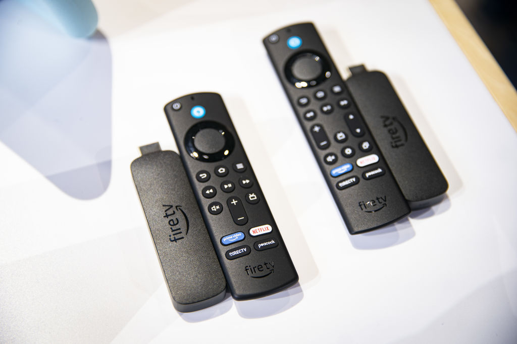 東芝 REGZA 32S21 / Amazon fire tv stick 東芝 REGZA 32S21 / Amazon fire tv stick Toshiba 32-inch HD