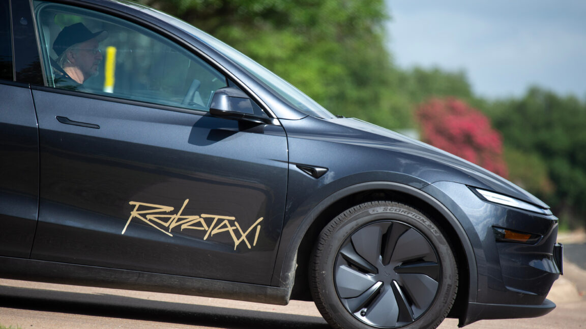 Three crashes in the first day? Tesla’s robotaxi test in Austin.