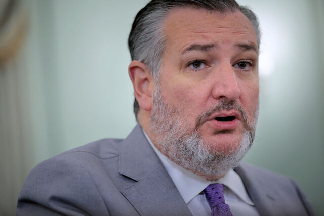 Ted Cruz AI bill could let firms bribe Trump to avoid safety laws, critics warn