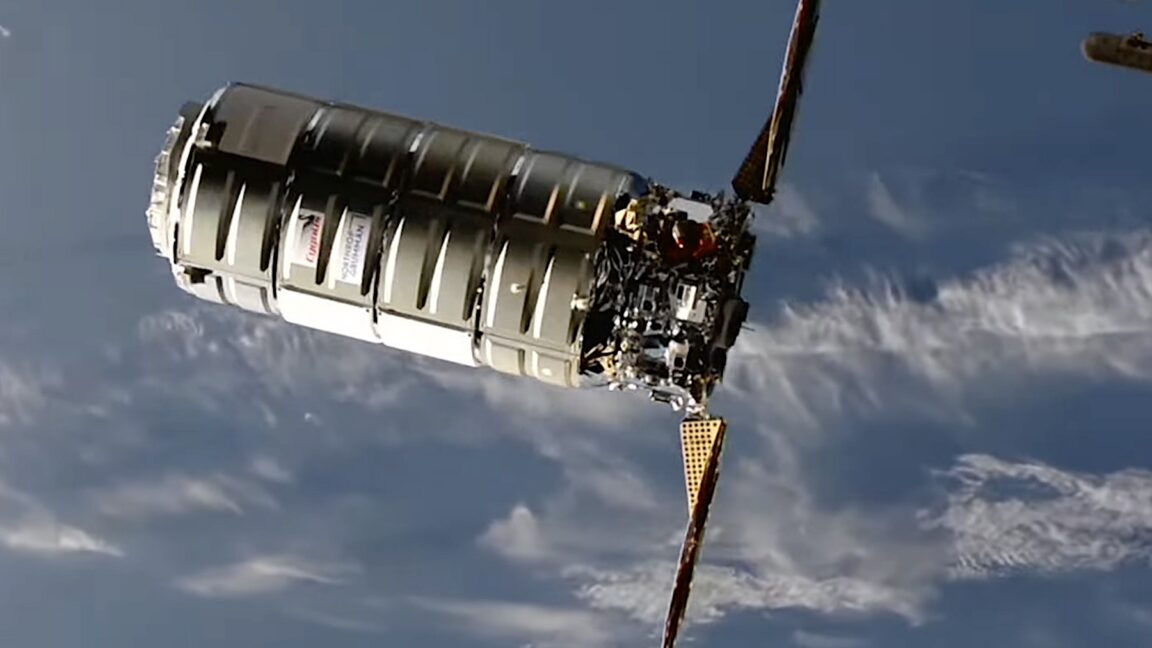Northrop Grumman effectively resupplies ISS after overcoming device glitch