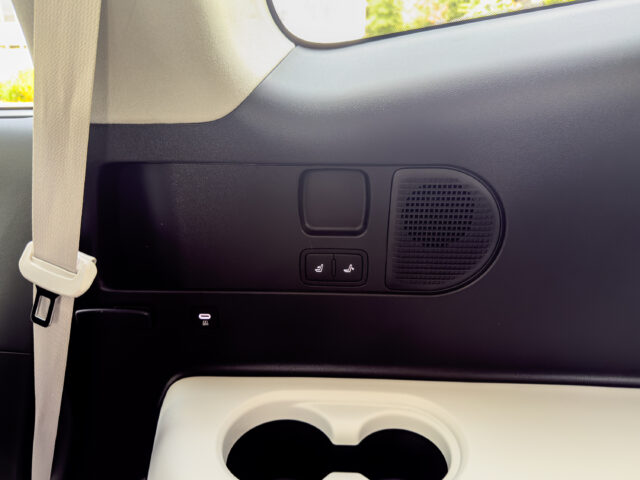 Hyundai Ioniq 9 Regolazione elettrica del sedile posteriore