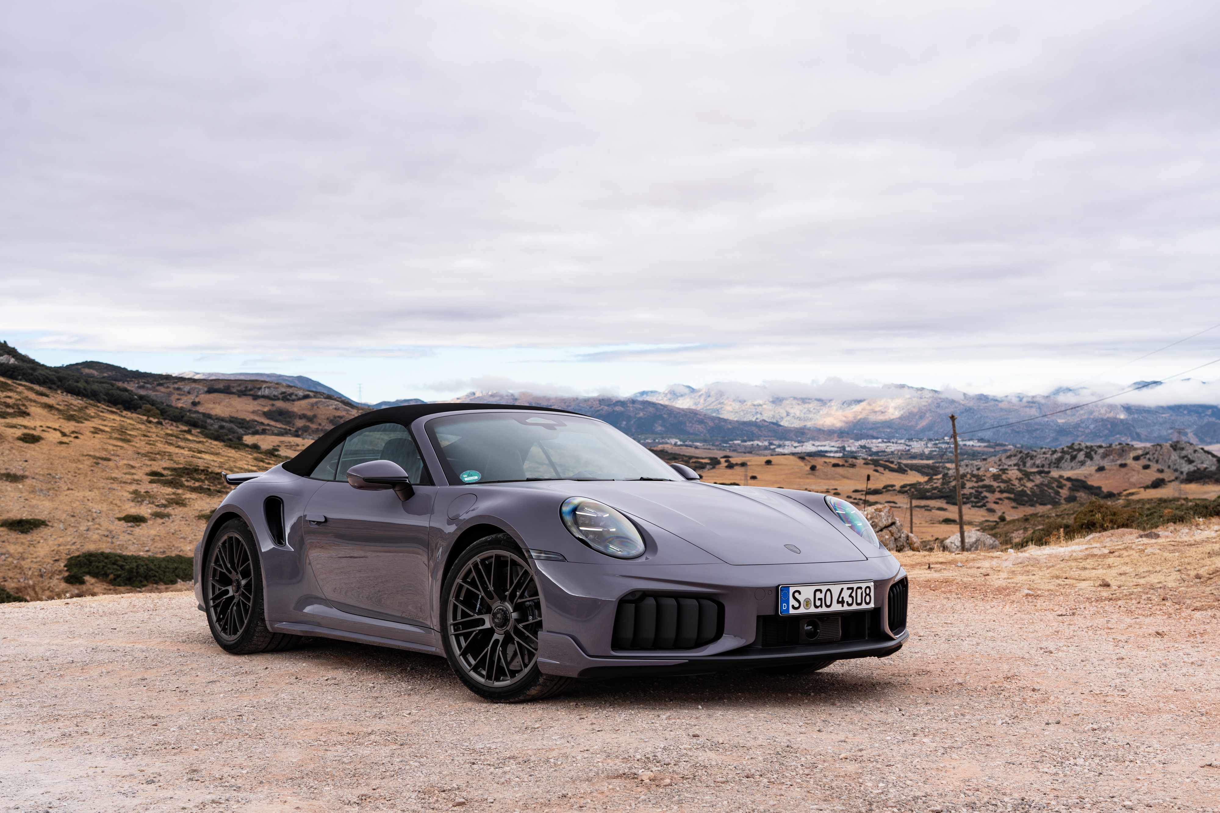 Porsche's 2026 911 Turbo S is a ballistic, twin-turbo, 701
