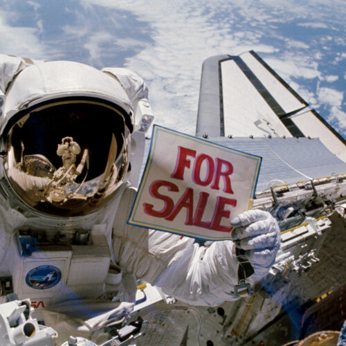 Putin OKs plan to turn Russian spacecraft into flying billboards