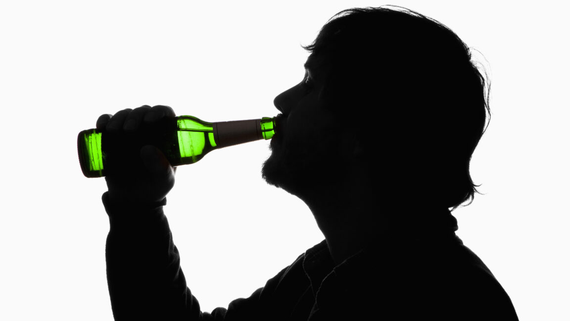 Man gets drunk, wakes up with a medical mystery that nearly kills him