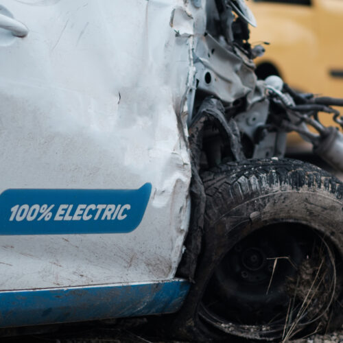 How automakers are reacting to the end of the $7,500 EV tax credit
