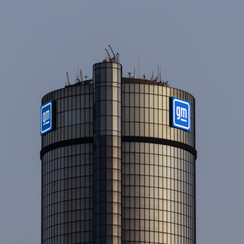 GM’s EV push will cost it $1.6 billion in Q3 with end of the tax credit