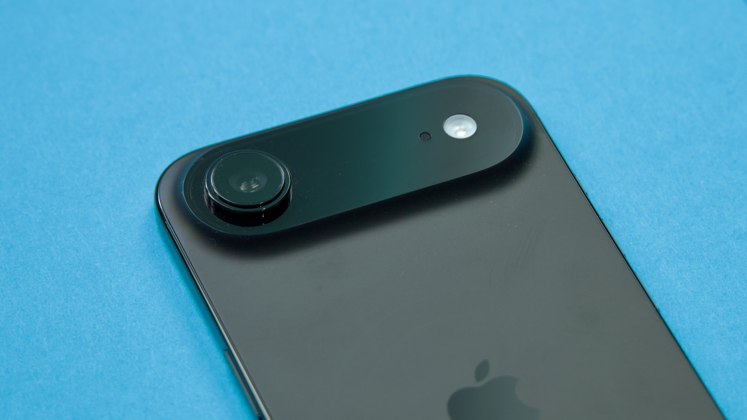 Reports suggest Apple is already pulling back on the iPhone Air