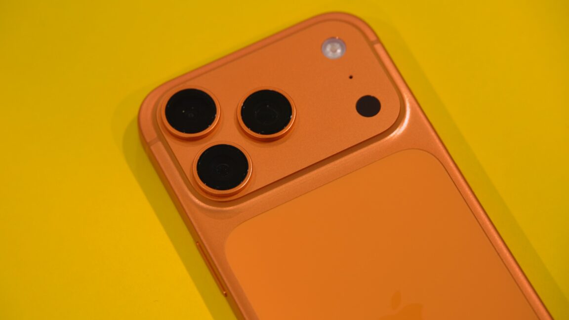 Apple iPhone 17 Pro review: Come for the camera, stay for the battery