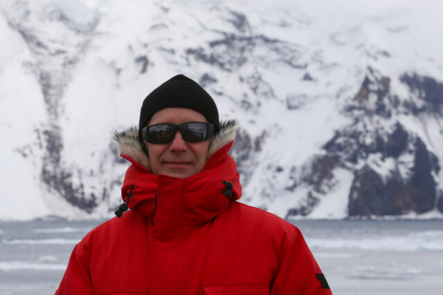 Jukka Tuhkari on the polar ice