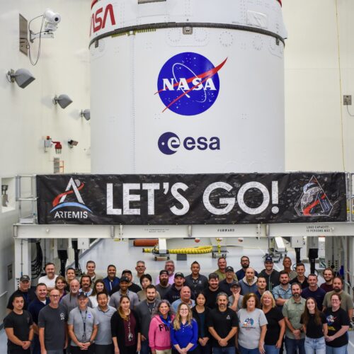 NASA races to keep Artemis II on schedule, even when workers aren’t being paid