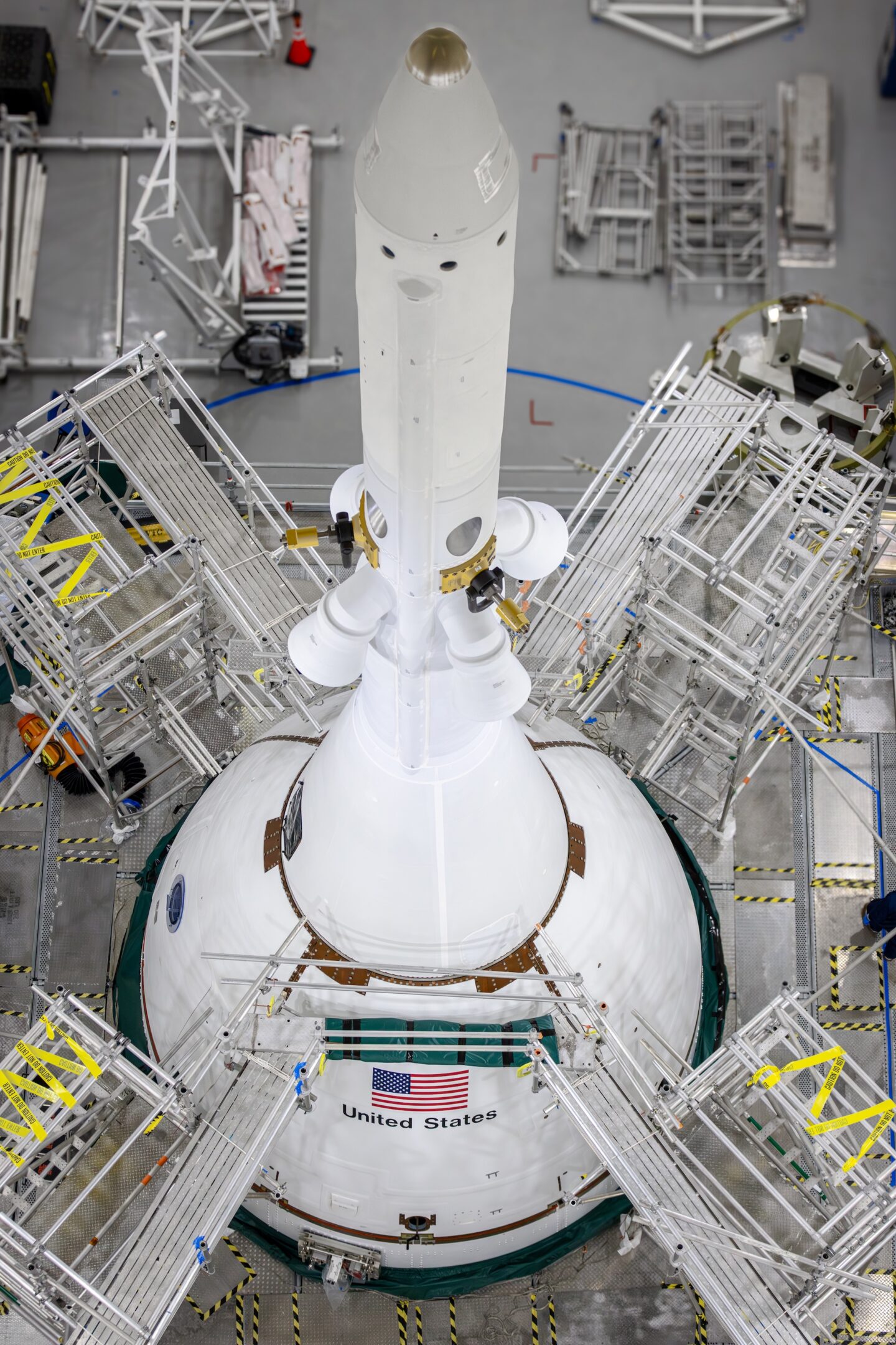NASA’s next Moonship reaches last stop before launch pad - Ars Technica