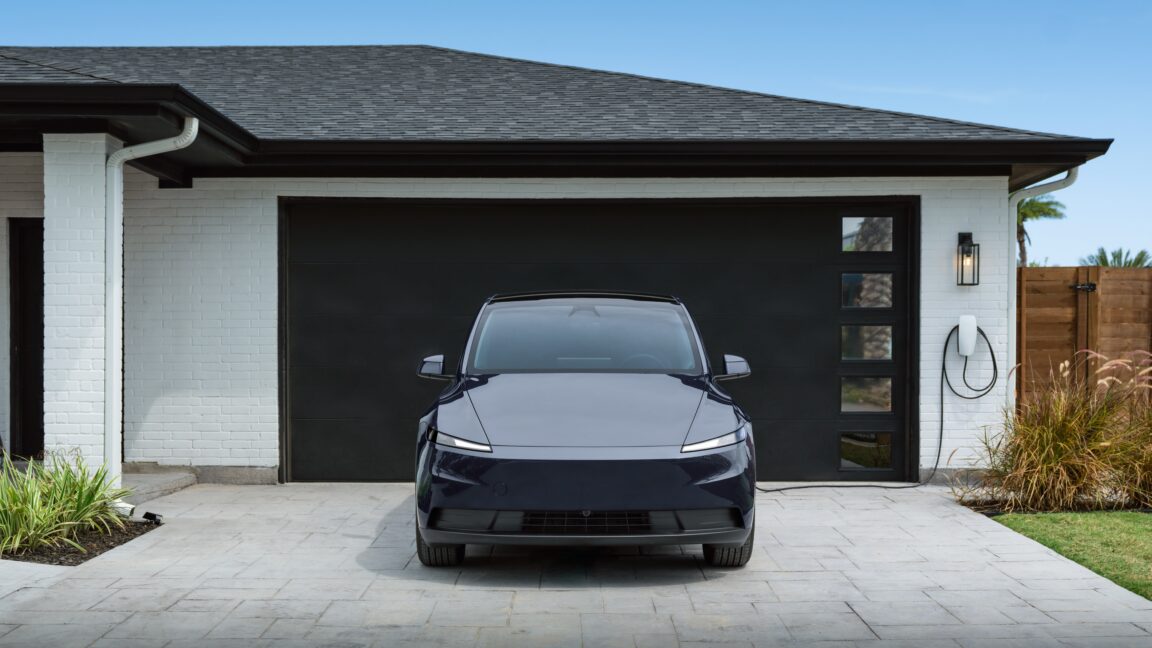 Tesla’s standard-range Model 3, Model Y join the lineup