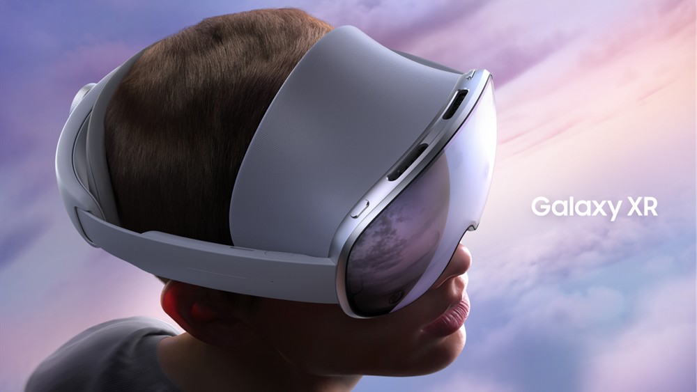 Samsung Galaxy XR is the first Android XR headset, now on sale for ,800