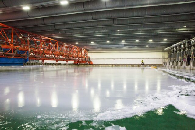 The ice and wave tank at Aalto University