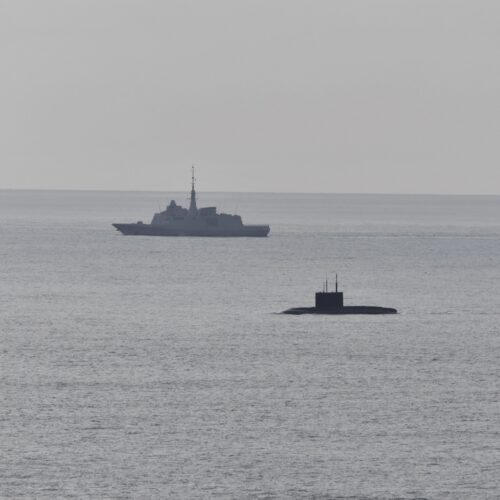 NATO boss mocks Russian navy, which is on the hunt for Red October “the nearest mechanic”