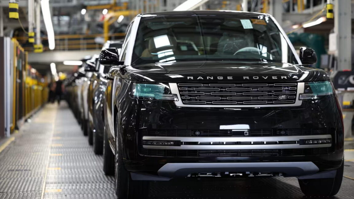 Jaguar Land Rover looking at .5 billion price tag from crippling cyberattack