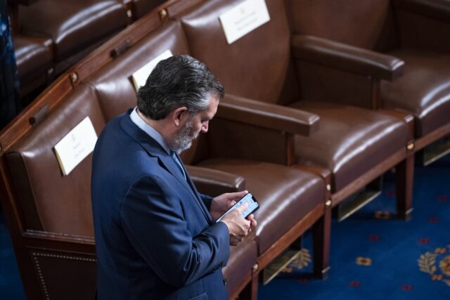 Ted Cruz doesn’t seem to understand Wikipedia, lawyer for Wikimedia says