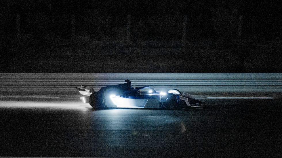 “So much more menacing”: Formula E’s new Gen4 car breaks cover - Ars ...