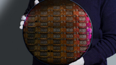 IBM Unveils Innovative Quantum Architecture Amid Year-End Tech Surge