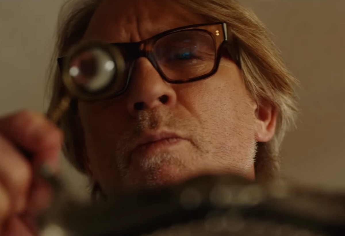 Benoit Blanc takes on a “perfectly impossible crime” in Wake Up Dead Man trailer - Ars Technica