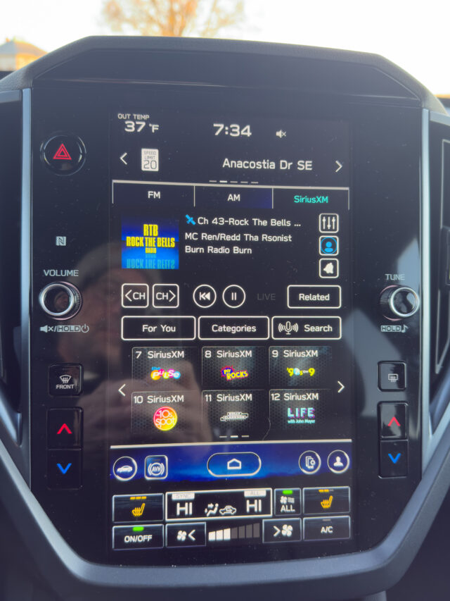 Subaru infotainment screen