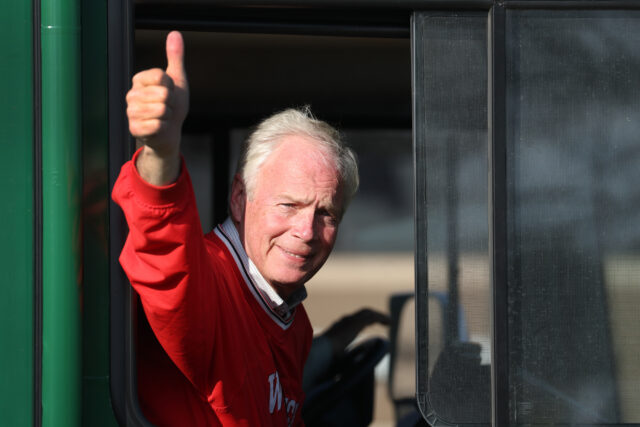 senator ron johnson red shirt, thumbs up