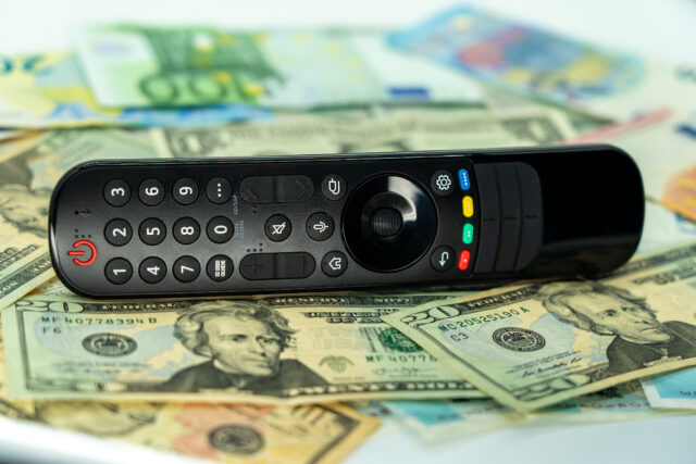 Cable channel subscribers grew for the first time in 8 years last quarter