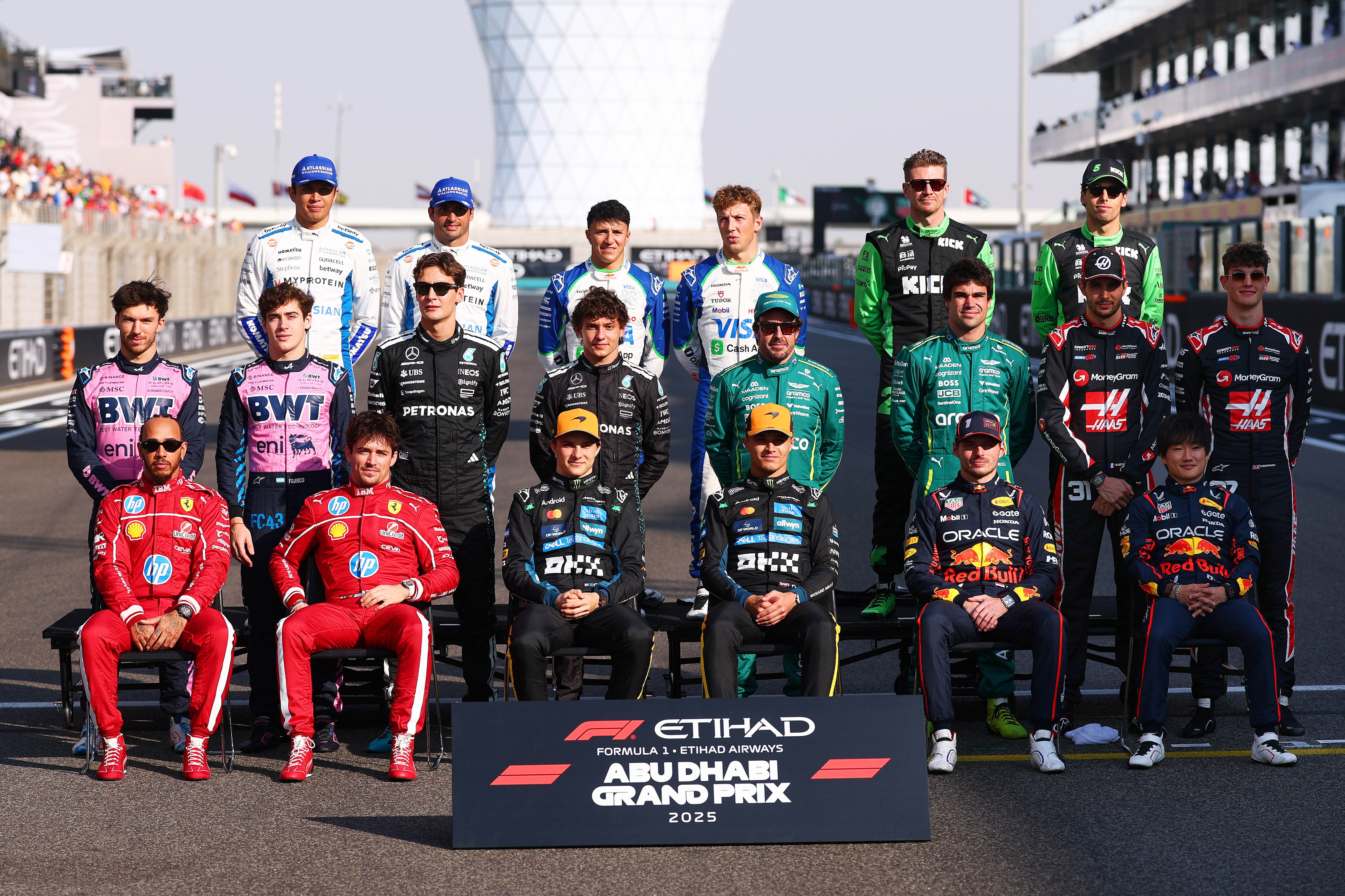 ABU DHABI, UNITED ARAB EMIRATES - DECEMBER 07: The 2025 F1 drivers photo call prior to the F1 Grand Prix of Abu Dhabi at Yas Marina Circuit on December 07, 2025 in Abu Dhabi, United Arab Emirates.
