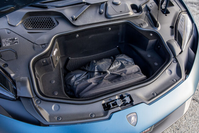 Lamborghini Temerario frunk