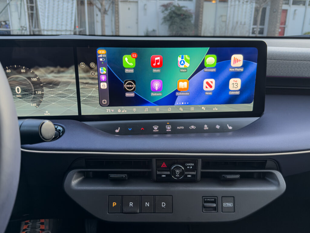 Nissan Leaf infotainment screen