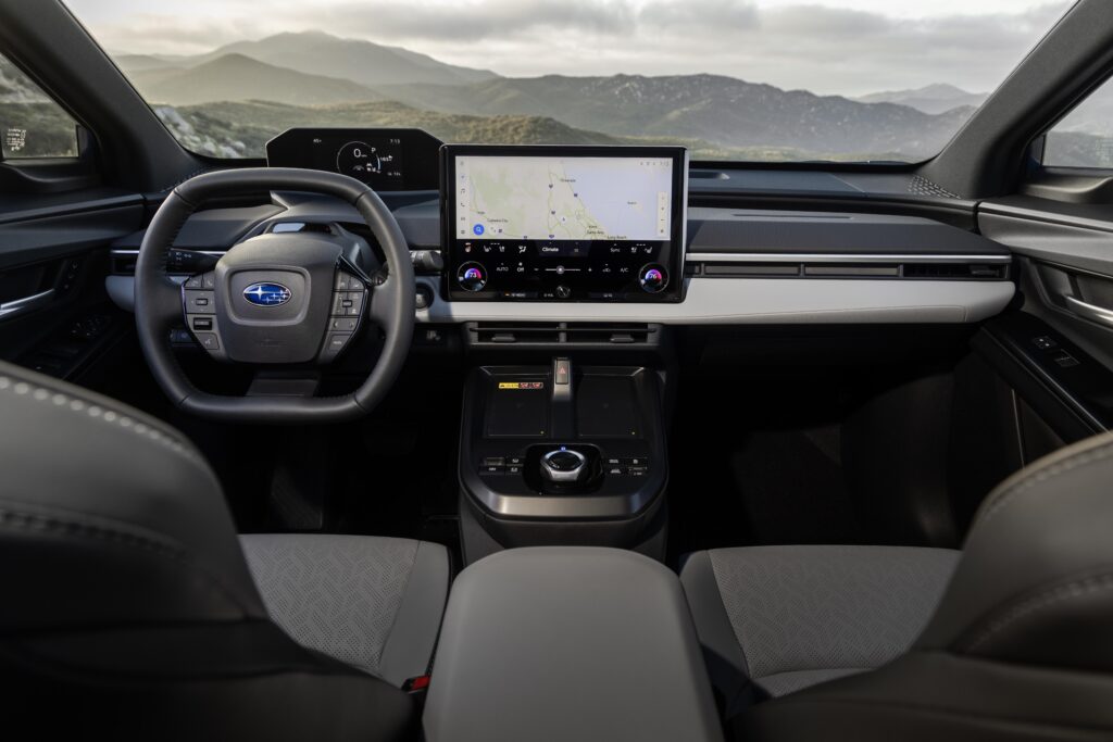 Subaru Trailseeker inteiror
