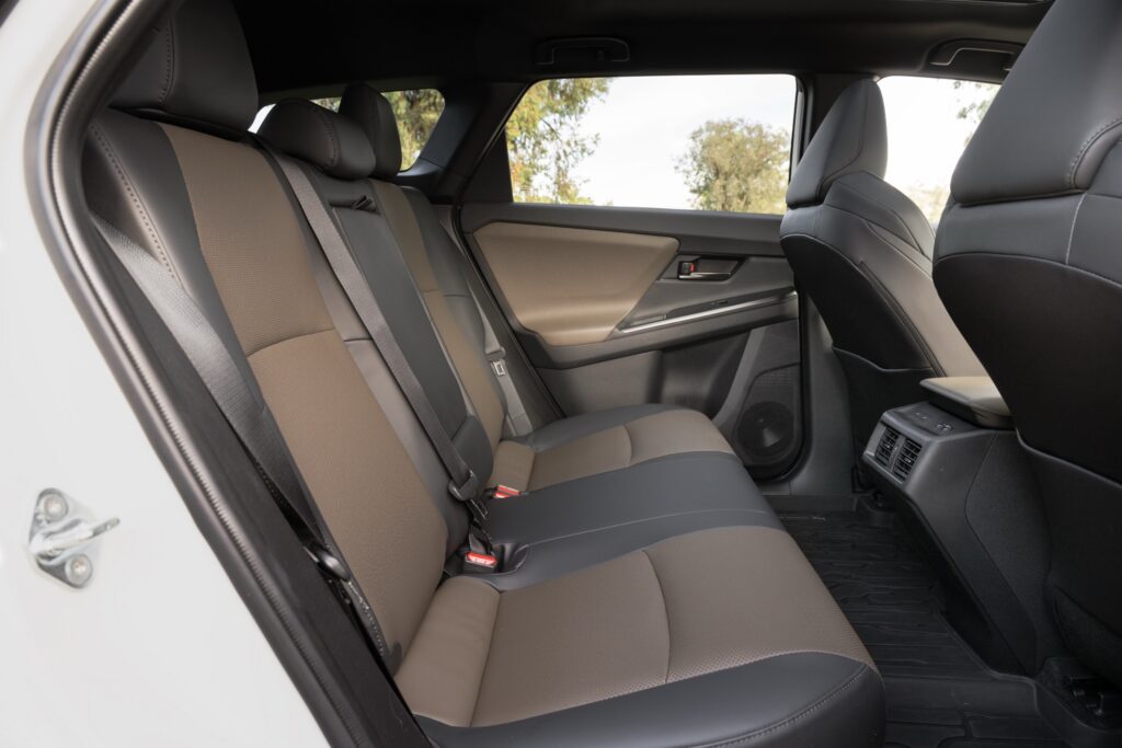 Sedile posteriore della Toyota BZ Woodland