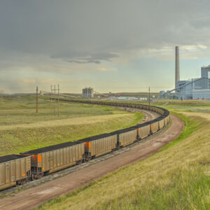 Trump orders the military to make agreements with coal power plants