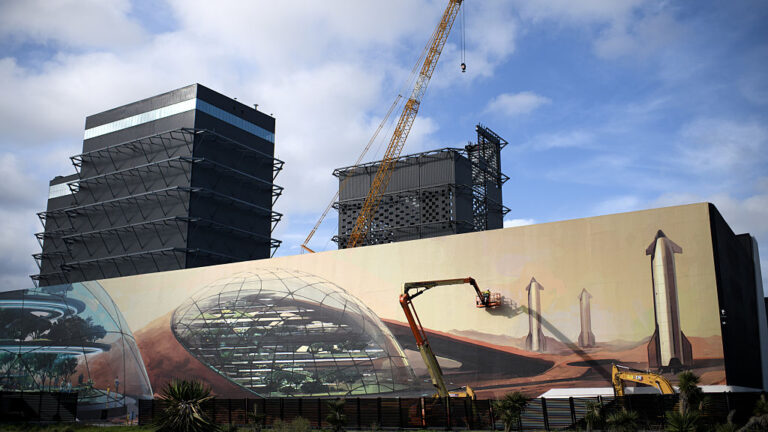 Listing image for first story in Most Read: Why would Elon Musk pivot from Mars to the Moon all of a sudden?