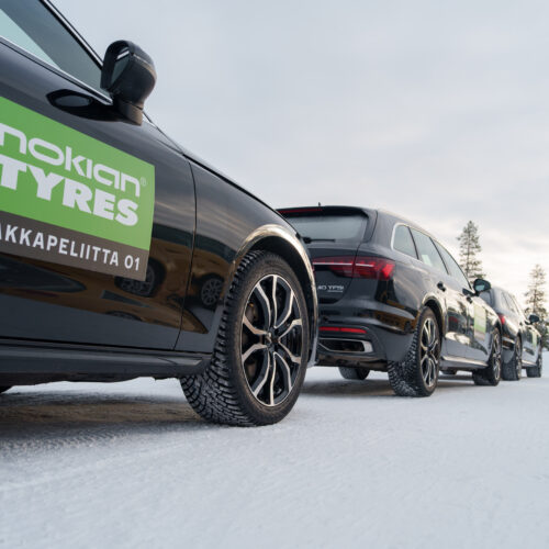 These new winter tires have studs that retract as it warms up