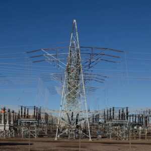 Image of a set of high-capacity electrical equipment and transmission wires.
