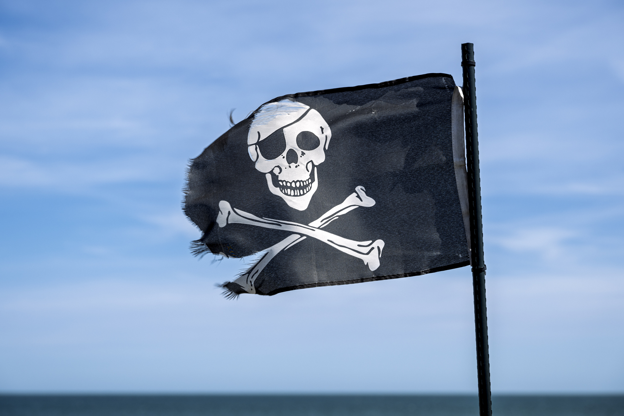 Sala sądowa i symbolika sprawiedliwości w kontekście technologicznym