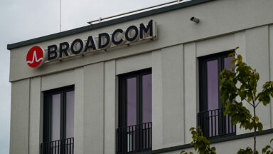 Cloud Service Providers Take Action Against Broadcom's VMware Partner Program Changes