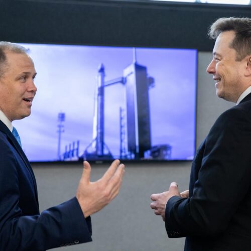 Former NASA chief turned ULA lobbyist seeks law to limit SpaceX funding