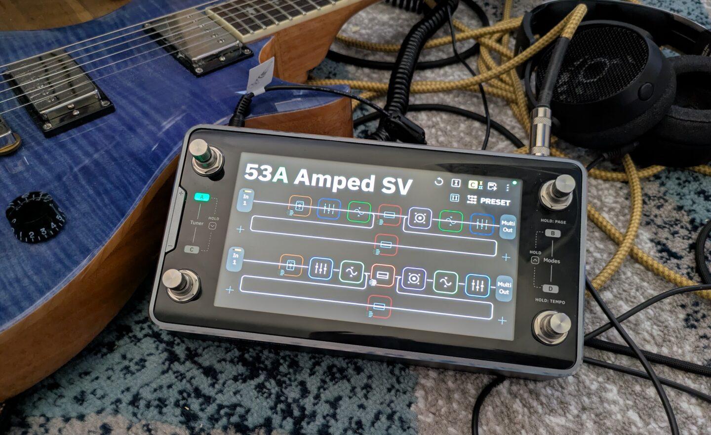 Photo of the Quad Cortex mini.