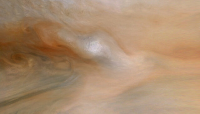 View of Jupiter's atmosphere captured by the Juno probe
