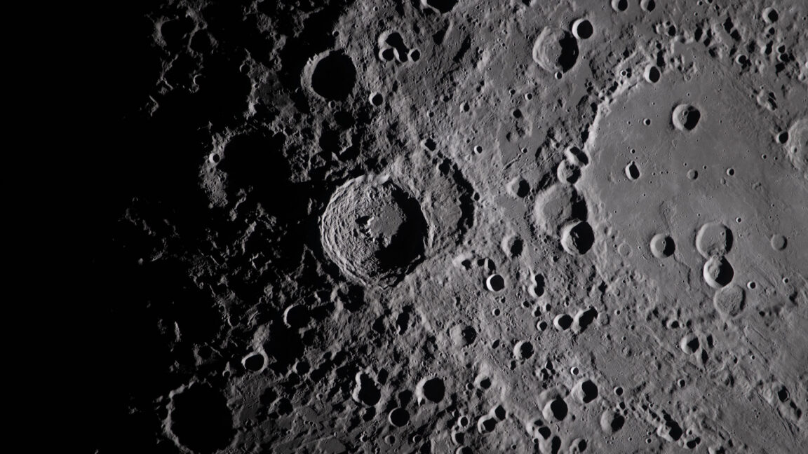 The Artemis II mission sends back stunning images of the far side of the Moon
