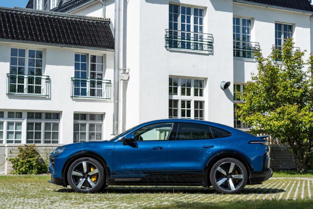 2026-Porsche-Cayenne-Coupe-Turbo-1-1024x