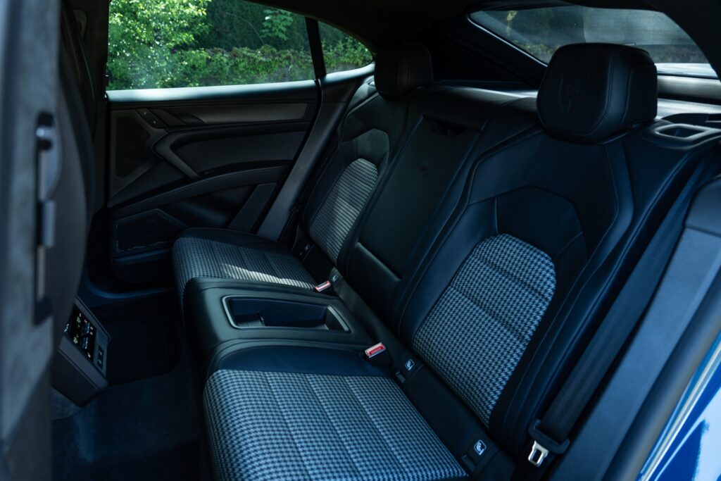 Porsche Cayenne Coupe electric rear seats