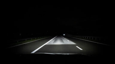 Digital Matrix LED headlights on the Audi Q3 with activated Lane and Orientation Light
