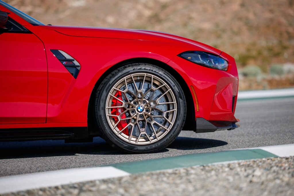 BMW M3 CS Handschalter wheels